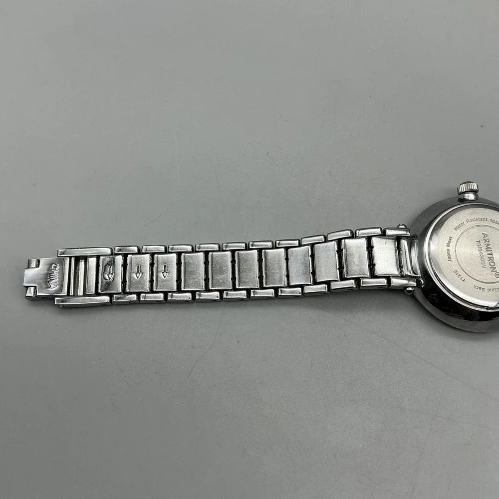 Armitron Womens Watch 28mm Silver Crystal Bracelet 75/4309SV New Battery 6.75